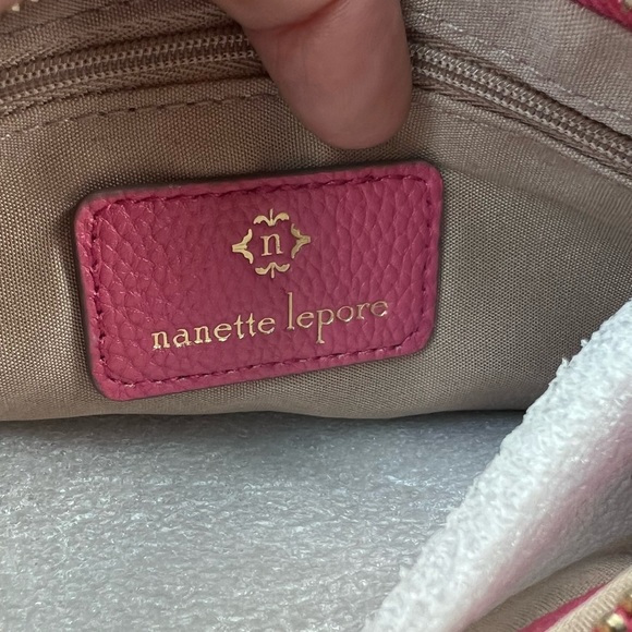 NANETTE LEPORE WRISTLET IN VIVID PINK NWT - Picture 7 of 9